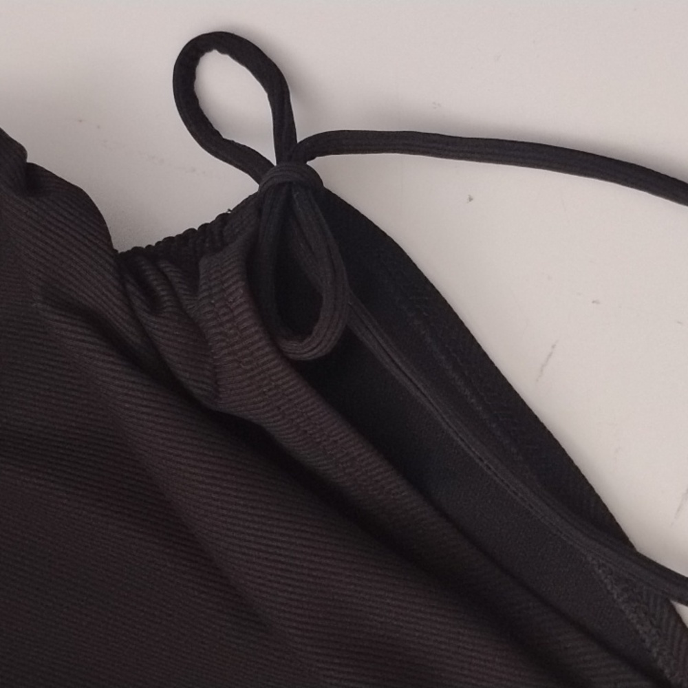 Shade & Shore Elegant Black Swimsuit 5/$20 - Picture 4 of 6